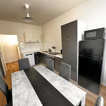 Kaufmann Montageunterkunft Euskirchen